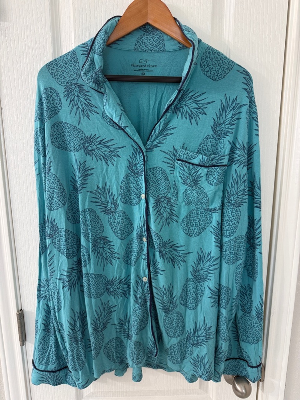 Vineyard Vines Turquoise Pineapple-Print Button Pajama Shirt